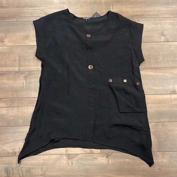 Papa M black shortsleeved over head pocketed  fully lined shirt button detail - Picture 7 of 12